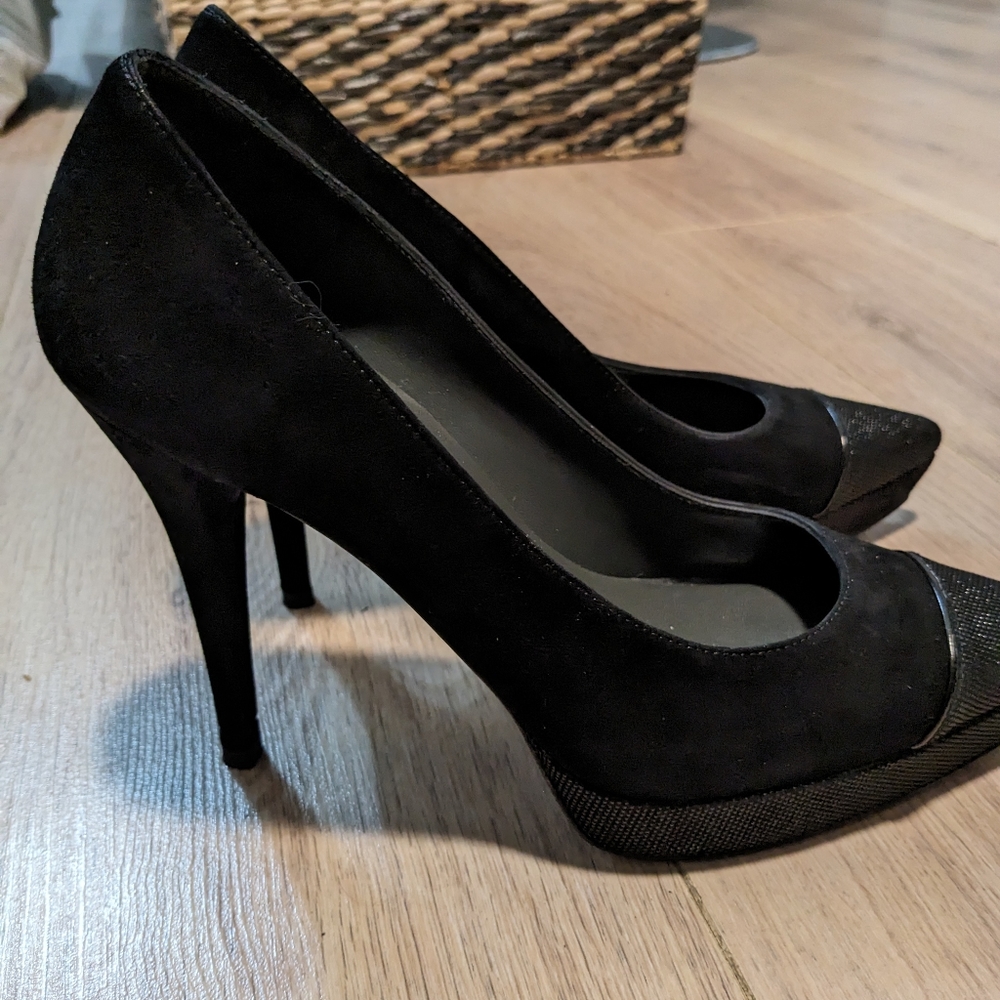 Stuart Weitzman Black Heels